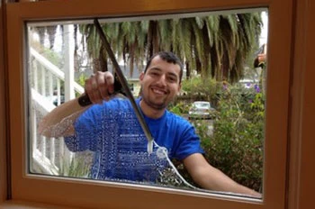 Outstanding Berkeley window cleaners in WA near 48072